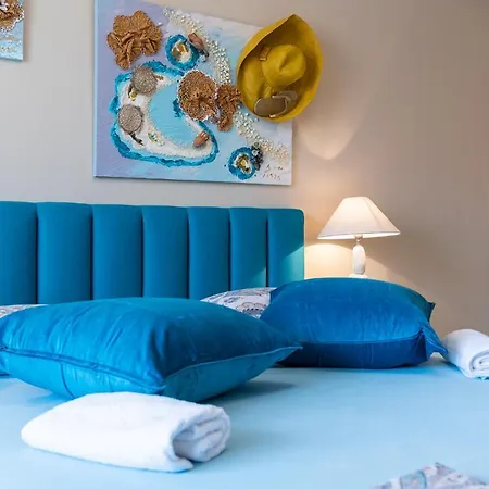Aquamarine بوموري