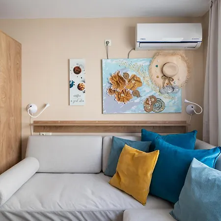 Apartment Aquamarine Pomorie